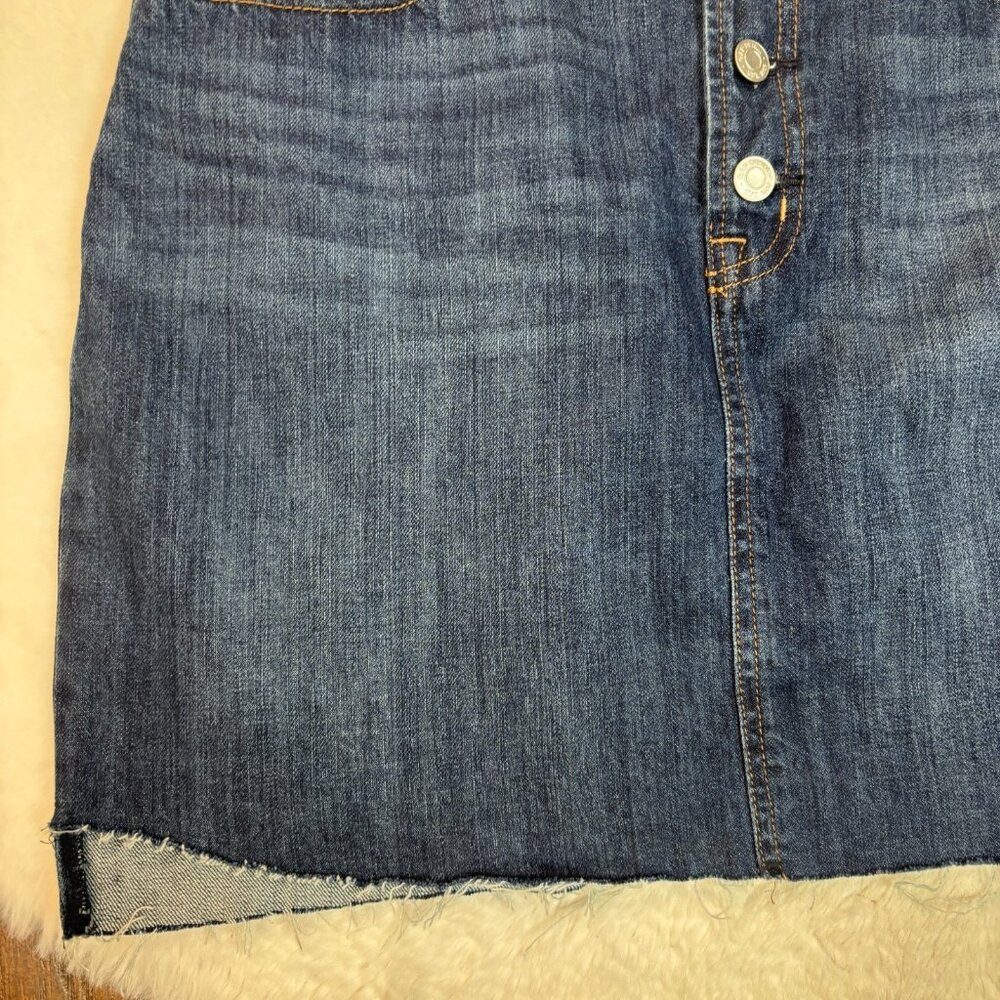 Gap Mini Skirt 30 Medium Wash Denim Button-Fly Raw Hem Blue Cotton Casual - Picture 3 of 8